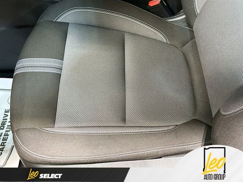 Used 2023 Chevrolet Blazer LT w/ Driver Confidence Package image 19