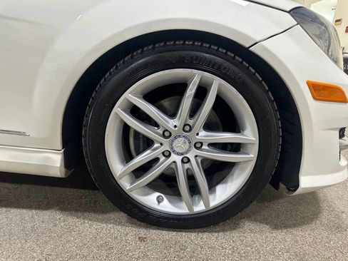 Used 2012 Mercedes-Benz C 300 4MATIC Sedan image 54