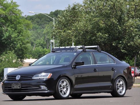 Used 2017 Volkswagen Jetta S FWD image 1