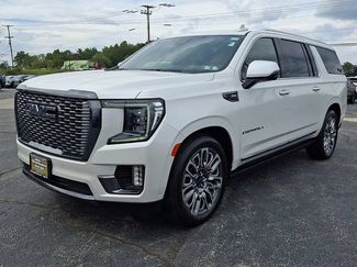 Used 2024 GMC Yukon XL Denali Ultimate AWD/4WD video 3