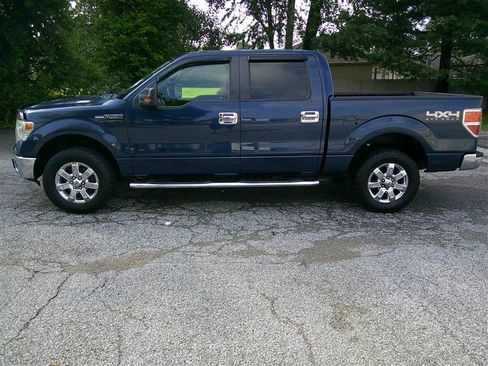 Used 2014 Ford F150 XLT w/ Equipment Group 302A Luxury AWD/4WD image 2