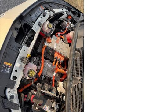 Used 2023 Chevrolet Bolt LT w/ Driver Confidence Package FWD image 27