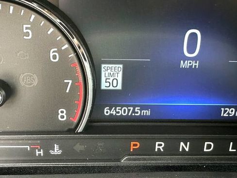 Used 2023 Ford Explorer Limited w/ Limited Technology Package RWD image 13
