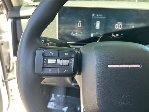 Certified 2026 Hyundai Santa Fe SEL FWD image 24