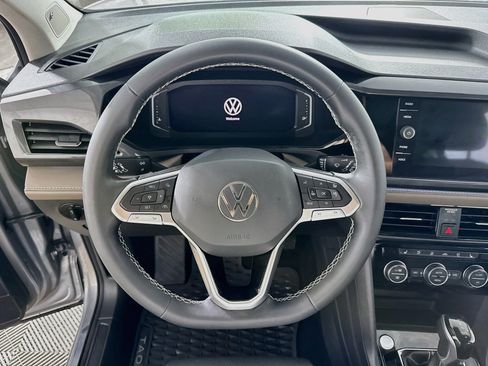 Used 2023 Volkswagen Taos SEL AWD/4WD image 15