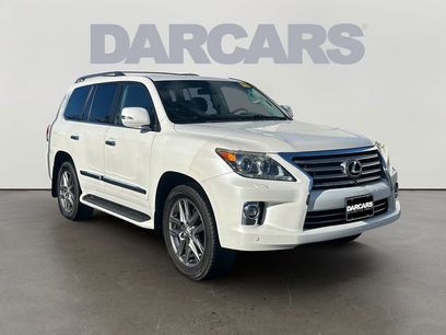 Used 2015 Lexus LX 570 4WD w/ Luxury Package