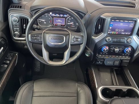 Used 2023 GMC Sierra 3500 Denali w/ Denali Ultimate Package AWD/4WD image 14
