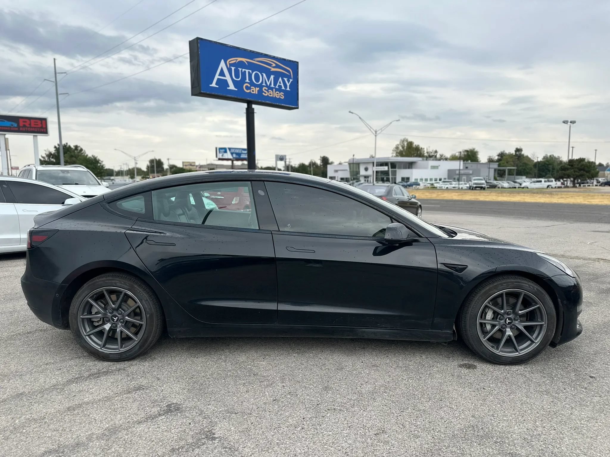 Used 2022 Tesla Model 3 RWD image 5