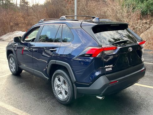 Used 2024 Toyota RAV4 XLE w/ Convenience Package image 3
