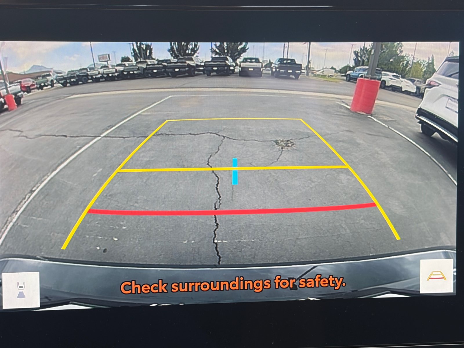 Used 2025 Toyota Camry SE FWD image 22