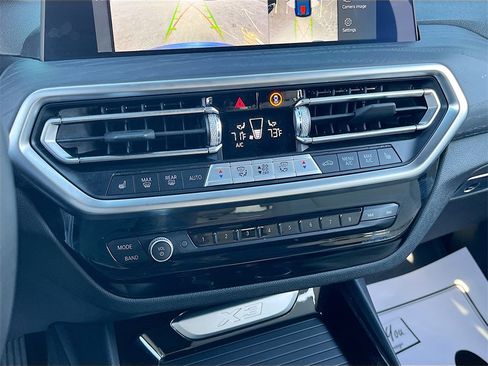 Used 2024 BMW X3 sDrive30i w/ Convenience Package image 16