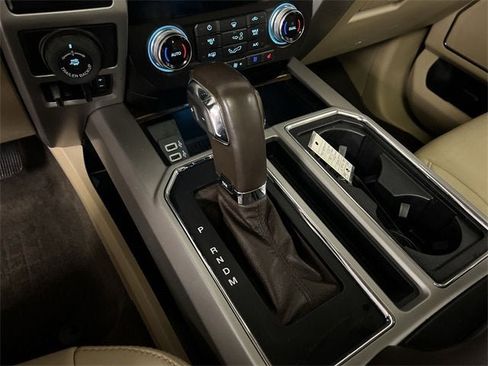 Used 2020 Ford F150 Lariat w/ Equipment Group 502A Luxury image 16