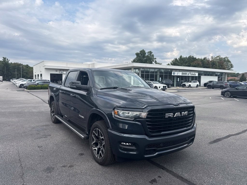 Used 2026 RAM 1500 Laramie w/ Sport Appearance Package AWD/4WD 360° Tour