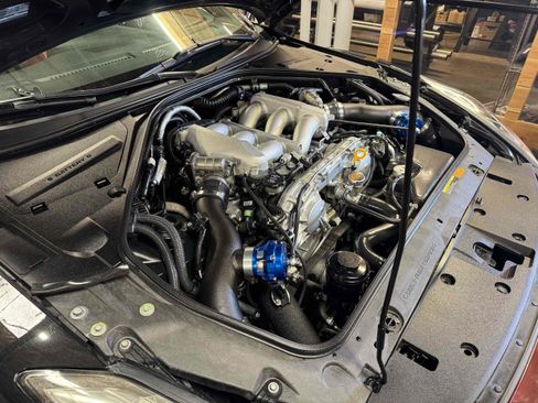 Used 2014 Nissan GT-R Premium w/ Premium Interior Package AWD/4WD image 9