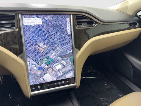 Used 2013 Tesla Model S RWD image 23