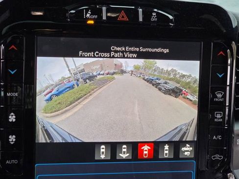 Used 2022 RAM 3500 Limited AWD/4WD image 17