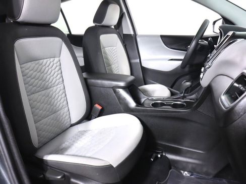 Used 2020 Chevrolet Equinox LS w/ LPO, Cargo Package AWD/4WD image 37