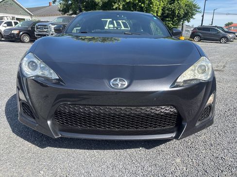 Used 2013 Scion FR-S RWD image 3