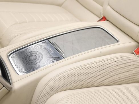 Used 2017 Mercedes-Benz S 550 Cabriolet image 47