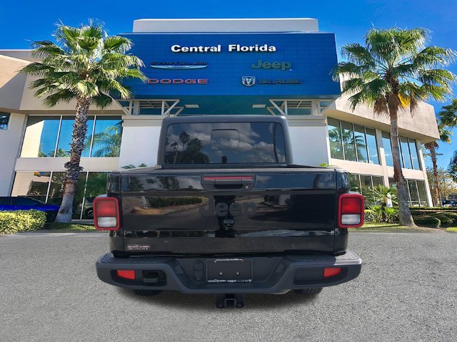 Used 2023 Jeep Gladiator Sport AWD/4WD image 6