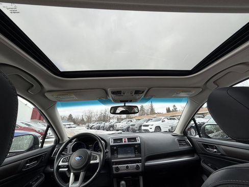 Used 2017 Subaru Legacy 2.5i Limited image 24