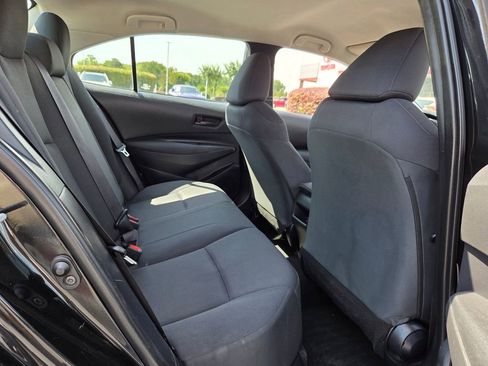 Used 2022 Toyota Corolla LE FWD image 10