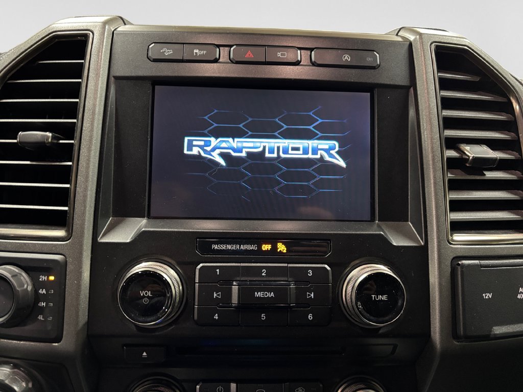 Used 2018 Ford F150 Raptor w/ Equipment Group 802A Luxury AWD/4WD image 20