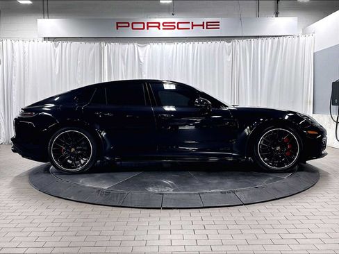 Used 2022 Porsche Panamera GTS AWD/4WD image 10