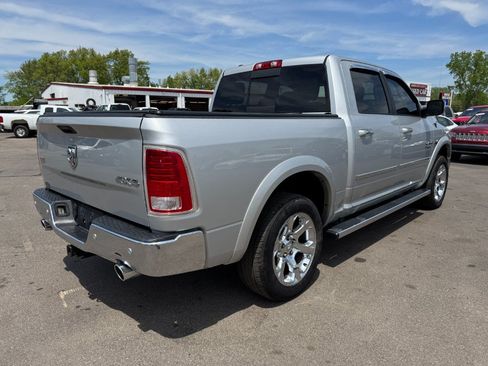Used 2015 RAM 1500 Laramie w/ Convenience Group AWD/4WD image 5
