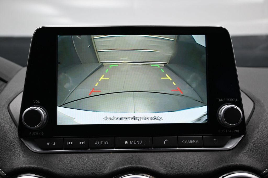 Used 2024 Nissan Sentra SV FWD image 36