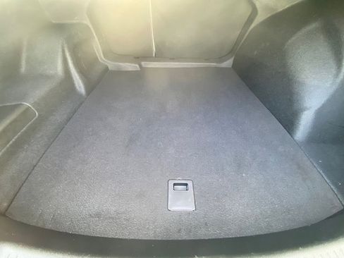 Used 2017 Buick LaCrosse Preferred image 16