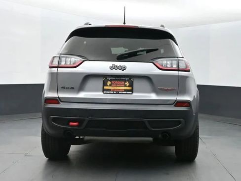 Used 2021 Jeep Cherokee Trailhawk w/ Premium Leather Package image 8