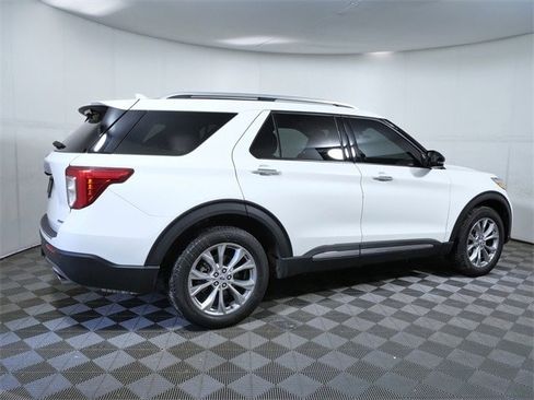 Certified 2023 Ford Explorer Limited w/ Limited Technology Package image 8