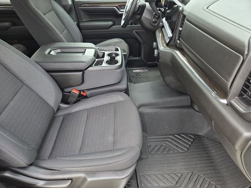 Used 2024 Chevrolet Silverado 1500 RST AWD/4WD image 14
