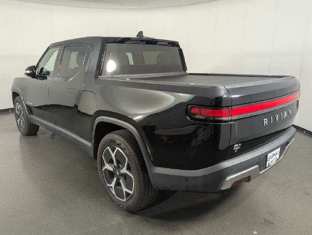Used 2023 Rivian R1T Adventure Dual AWD/4WD image 6