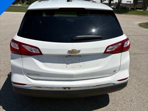 Used 2019 Chevrolet Equinox LT w/ Driver Convenience Package FWD image 5
