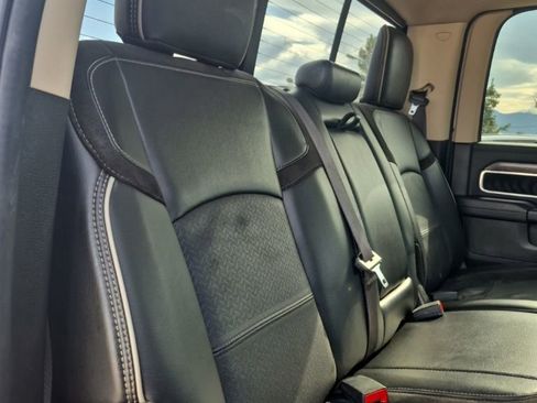 Used 2020 RAM 2500 Laramie image 32