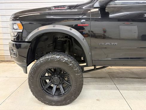 Used 2021 RAM 2500 Laramie w/ Night Edition AWD/4WD image 4