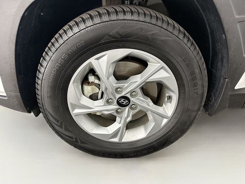 Used 2022 Hyundai Tucson SE AWD/4WD image 34
