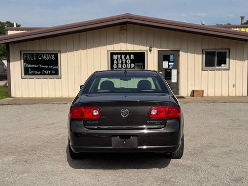 Used 2008 Buick Lucerne CXL w/ Chrome Appearance Package FWD image 10