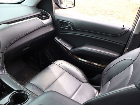 Used 2018 Chevrolet Tahoe LT RWD image 24
