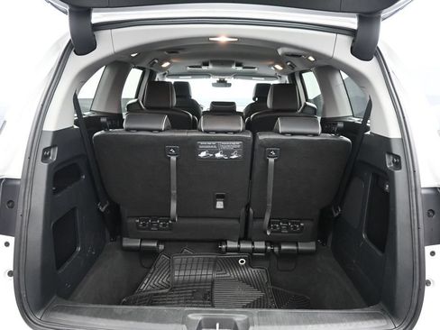 Used 2024 Honda Odyssey Elite image 25
