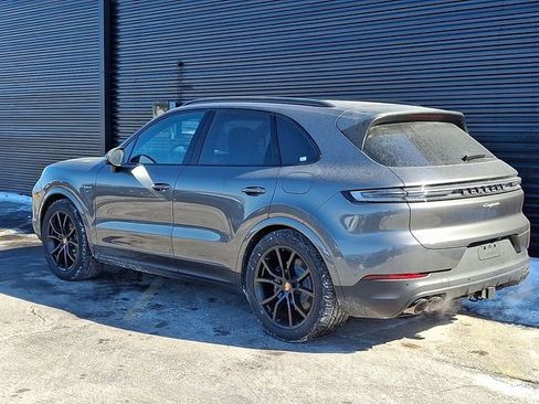New 2026 Porsche Cayenne E-Hybrid AWD/4WD image 3