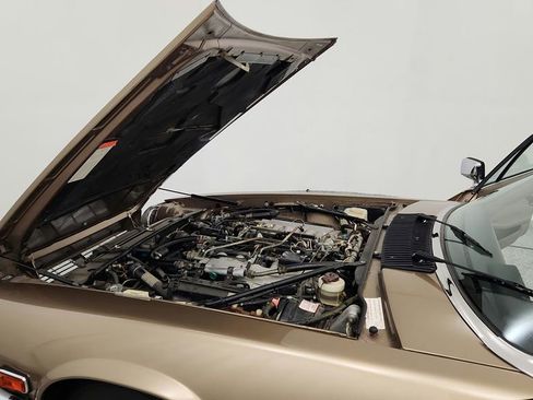 Used 1988 Jaguar XJS V12 Convertible image 52