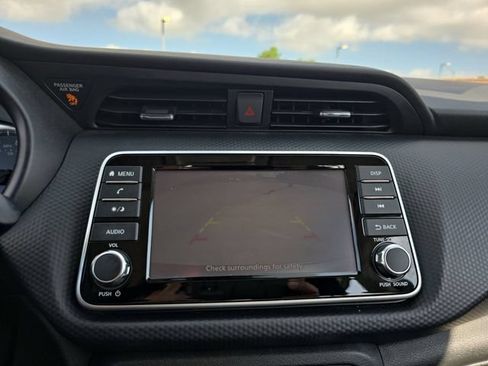 Used 2024 Nissan Kicks S FWD image 9