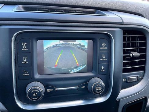 Used 2018 RAM 2500 Tradesman w/ Chrome Appearance Group AWD/4WD image 15