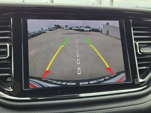 Used 2022 Dodge Durango GT RWD image 10