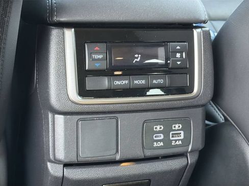 Certified 2026 Subaru Ascent Premium AWD/4WD image 25