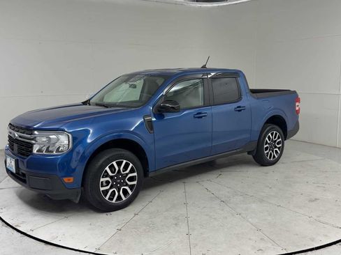 Used 2024 Ford Maverick Lariat FWD image 6