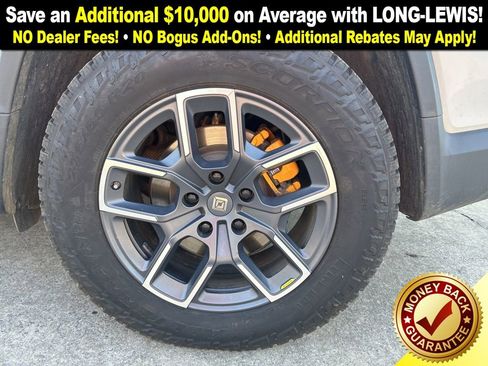 Used 2022 Rivian R1T Adventure image 10